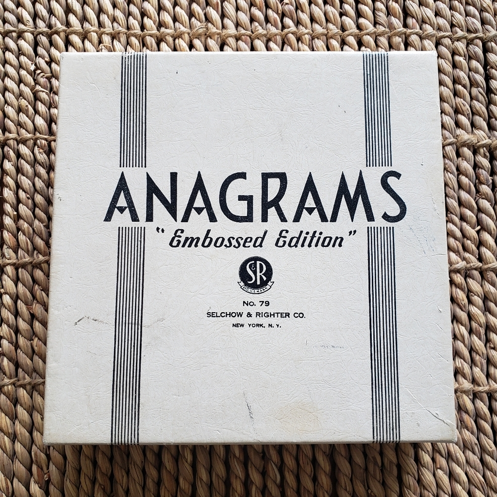 Vintage Anagrams Embossed Edition - Picture 2 of 3
